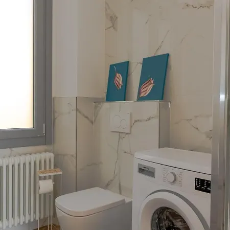 Daire Terrace In Center