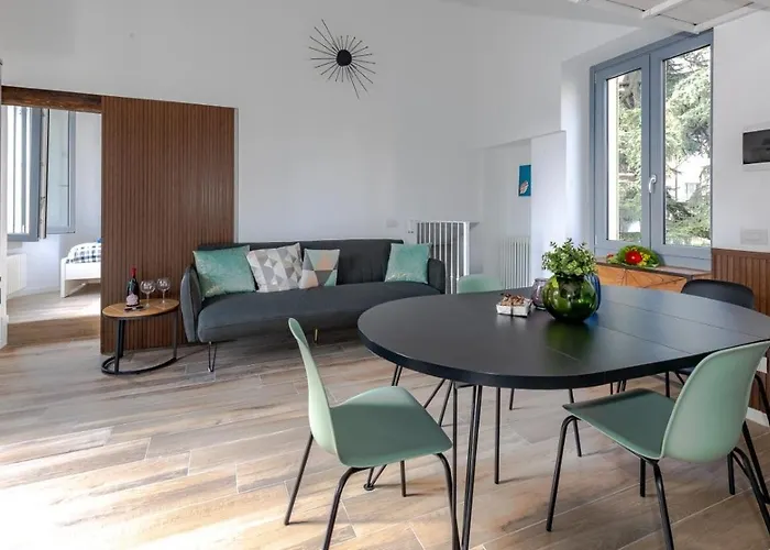 Terrace In Center Cernobbio